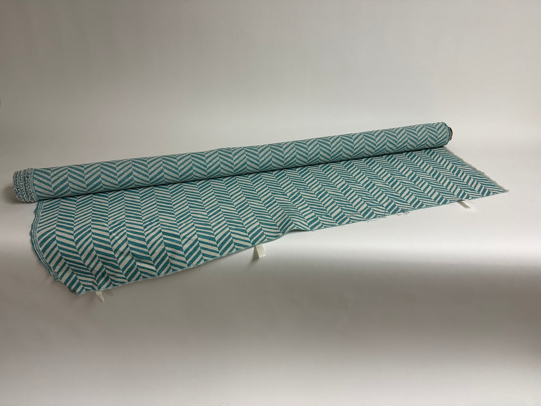 CLEARANCE: Bella Dura Sky Tweed 4Yards