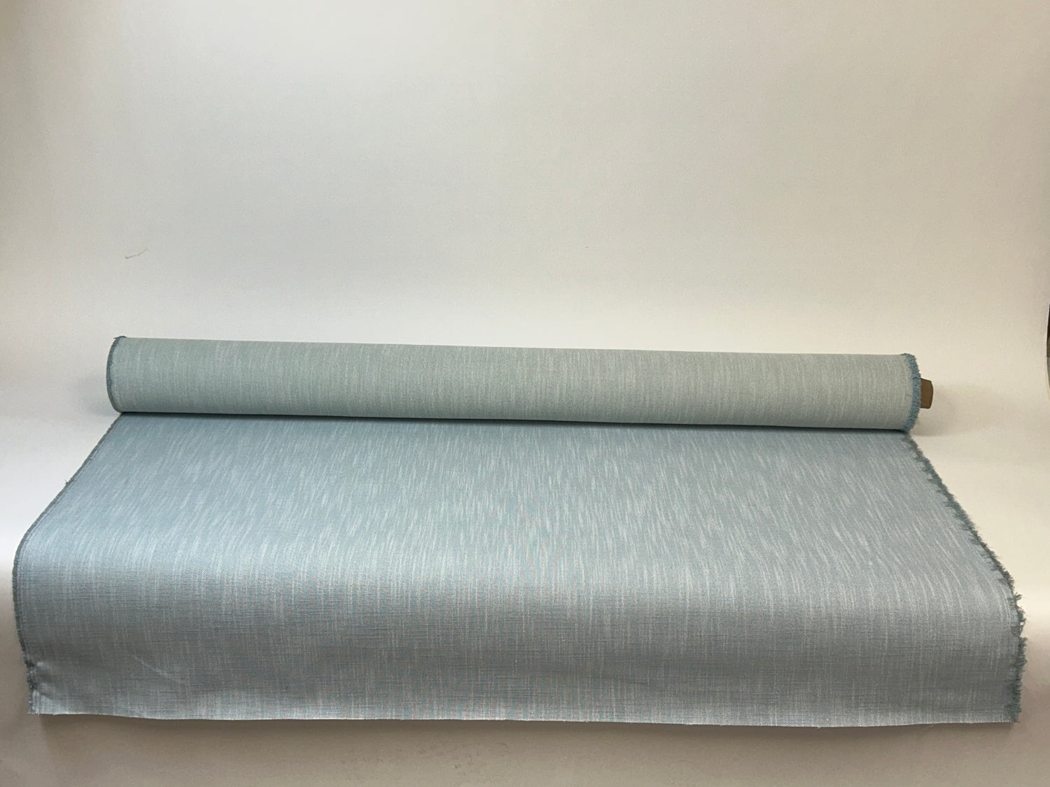 CLEARANCE: Outdura - Rollo Sky - 25 yard